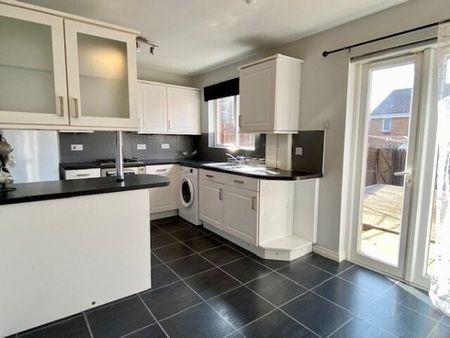 Howe Drive, Blackwood - Photo 2