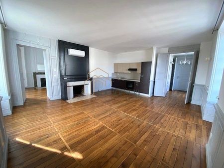 HYPER CENTRE - TRES BELLES PRESTATIONS - Photo 2