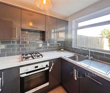 2 bedroom house to rent The Fairway, Kings Norton, B38 - Photo 2