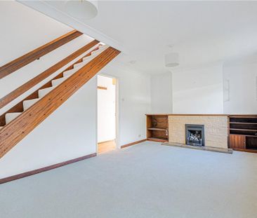 4 bedroom detached house to rent - Photo 2