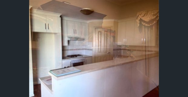 Large homette for lease $630 per week Burton available after Easter - Photo 1