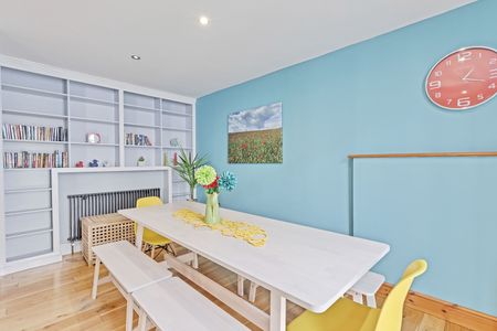 3 Bed Terraced House, Marine Terrace Mews, BN2 - Photo 4