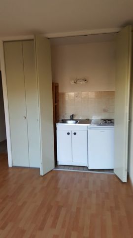 Location Appartement 1 pièce 23m² DIJON 21000 - Photo 5