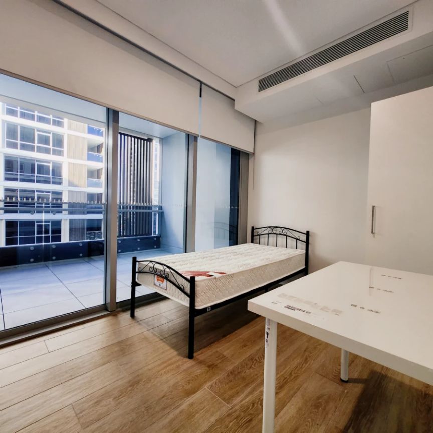 2 bed 1 bath-201 - Photo 1