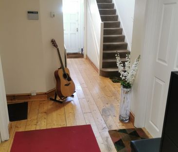 Oaklands 3 - Photo 1