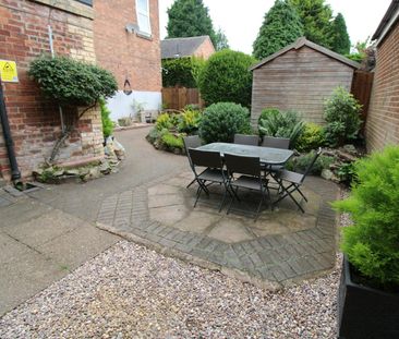 Ashby Road, Staffordshire, Burton upon Trent, DE15 - Photo 1