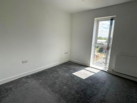 1 Bedroom Apartment for rent in White Rose Apartments, White Rose Way, Doncaster - Photo 5