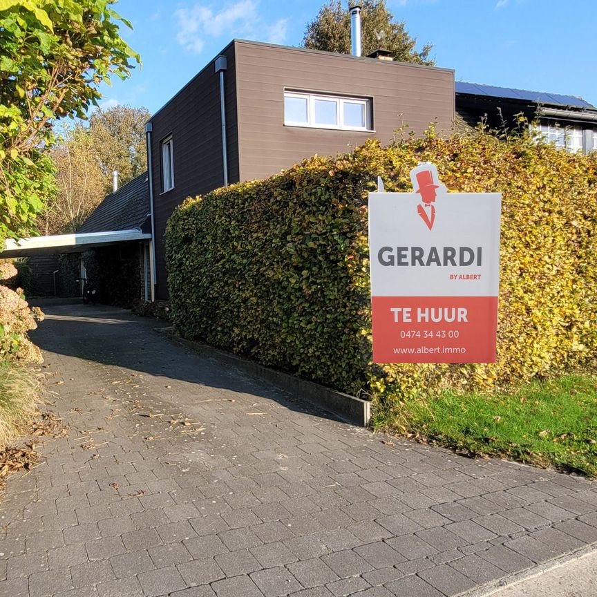 Prachtig landelijk karaktervolle woning aan de rand van de bossen van Sint-Jozef. - Photo 1