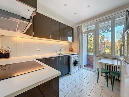 Appartement te huur in Ixelles - Photo 2