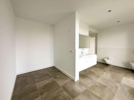 Familientraum: Penthouse mit traumhaftem Seeblick – ideal für Familien, EBK inklusive - Photo 4