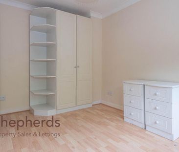 3 bedroom end of terrace house to rent - Photo 2
