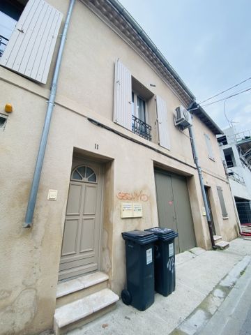 Location Appartement 2 pièces 45m² ARLES 13200 - Photo 4