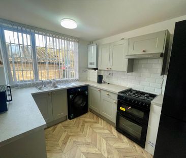 1 bedroom in a house share to rent - Photo 5