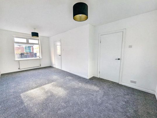 2 bedroom semi-detached house to rent - Photo 1