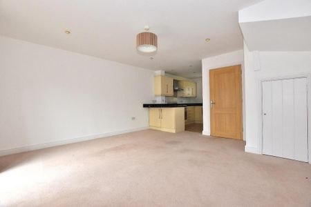 3 bedroom end of terrace house to rent - Photo 2