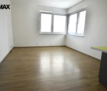 Pronájem bytu 1+kk v osobním vlastnictví, ulice Slunečná - Hradec K... - Photo 4