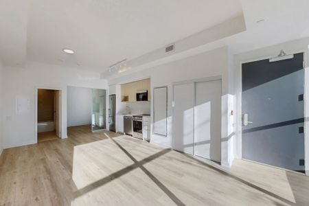 For Lease - 4365 Bloor Street Unit# 112, Toronto, Ontario - Photo 4