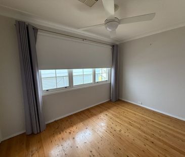 Well-Located Home in the Heart of Morisset - Photo 4