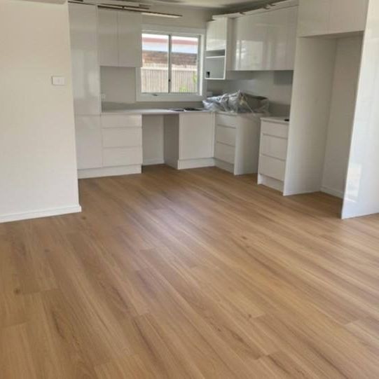 Freshly Renovated Coastal Living - 2 Bedroom Home in Minnamurra - Photo 1