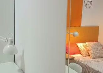 Calle del Jilguero, Madrid, Community of Madrid 28025