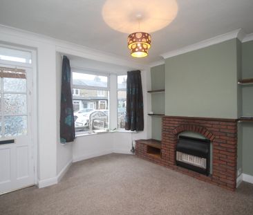 2 bedroom terraced house to rent - Photo 2