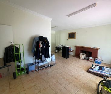 18 Werndley Street, Armadale WA 6112 - House For Rent | Domain - Photo 2