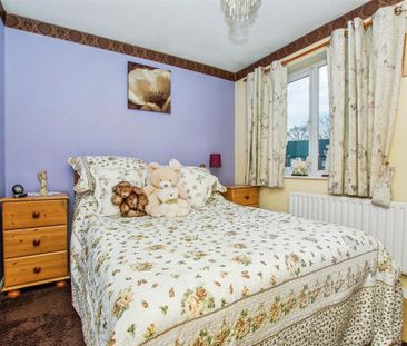 2 bedroom semi-detached house to rent - Photo 3