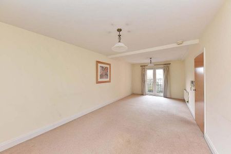 3 bedroom penthouse to rent - Photo 2