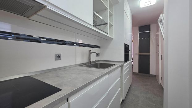 ¡EN ALQUILER! Espectacular Apartamento Reformado a Estrenar con Terraza en Puerto de la Cr – 0067-04670 - Photo 1