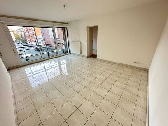 Location appartement 2 pièces 47 m² à Lille (59000) - Photo 1