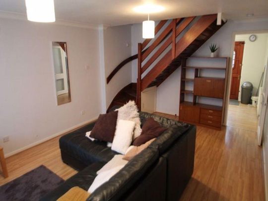 2 bedroom house to rent - Photo 1