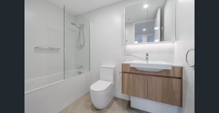 2073/51 Fish Ln, South Brisbane, Qld 4101 - Photo 5