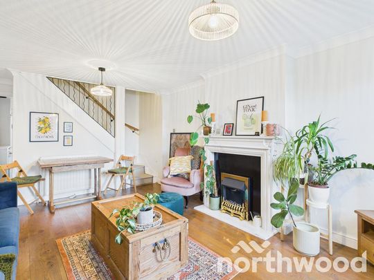 2 bedroom terraced house to rent - Photo 1