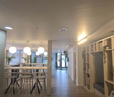 1 bedroom in a flat share to rent - Photo 1