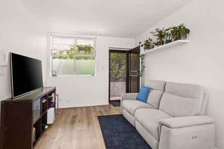 Thinking of selling? Contact our agent - Photo 2