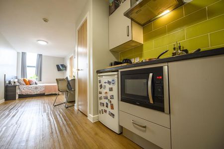 1 bedroom apartment to rent - Photo 2