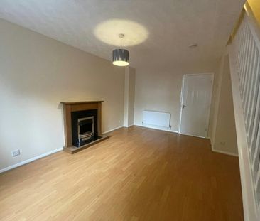 Mews house to rent on - Photo 6