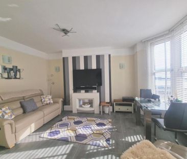 3 bedroom house to rent - Photo 2
