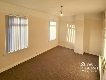 8 Colinbrook Crescent, Dunmurry, Belfast, BT17 0PF - Photo 5