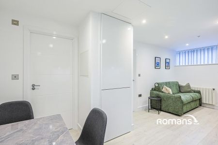 1 bedroom flat to rent - Photo 3