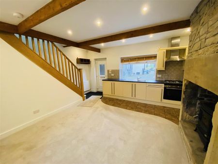 2 bedroom terraced house to rent - Photo 5