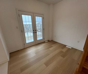 For Lease - 63 Harvest Crescent, Barrie, Ontario - Photo 5