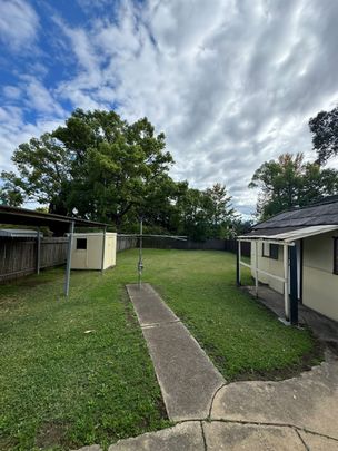 Well Presented Two Bedroom Home&excl; - Photo 1