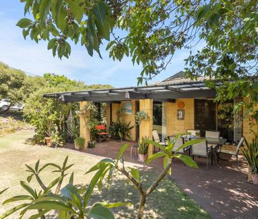 Spacious Family Home in Convenient Location - Photo 6