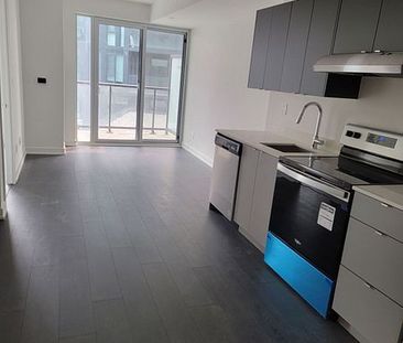 For Lease - 3200 Dakota Common Unit# B502, Burlington, Ontario - Photo 6