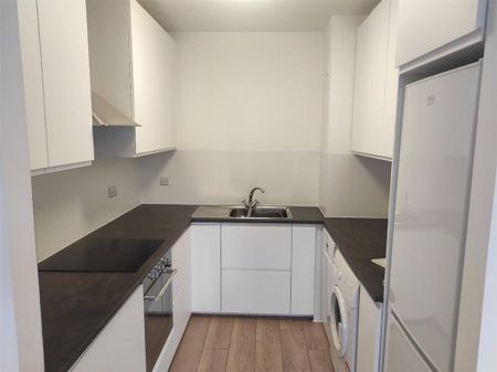 1 bedroom apartment to rent - Photo 4