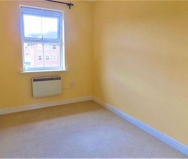 Bell Chase, Aldershot, GU11 - Photo 3