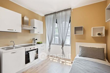 Monolocale in Affitto in Via Isaac Newton 18 b a Milano - Foto 4
