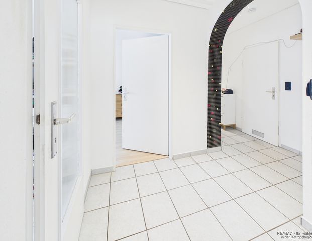 Offen, hell und zentral - Ihr neues Zuhause mit Balkon zum Entspannen - Photo 1