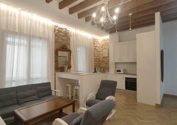 Exclusive 2-bed apartment close to Museo MARQ Alicante